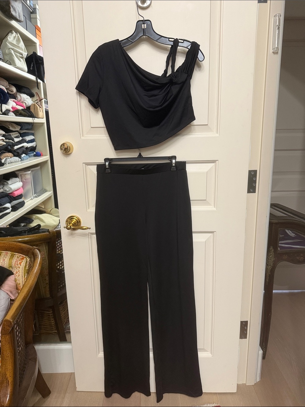 Elegant Black Wide-Leg One-Shoulder top and bottom set